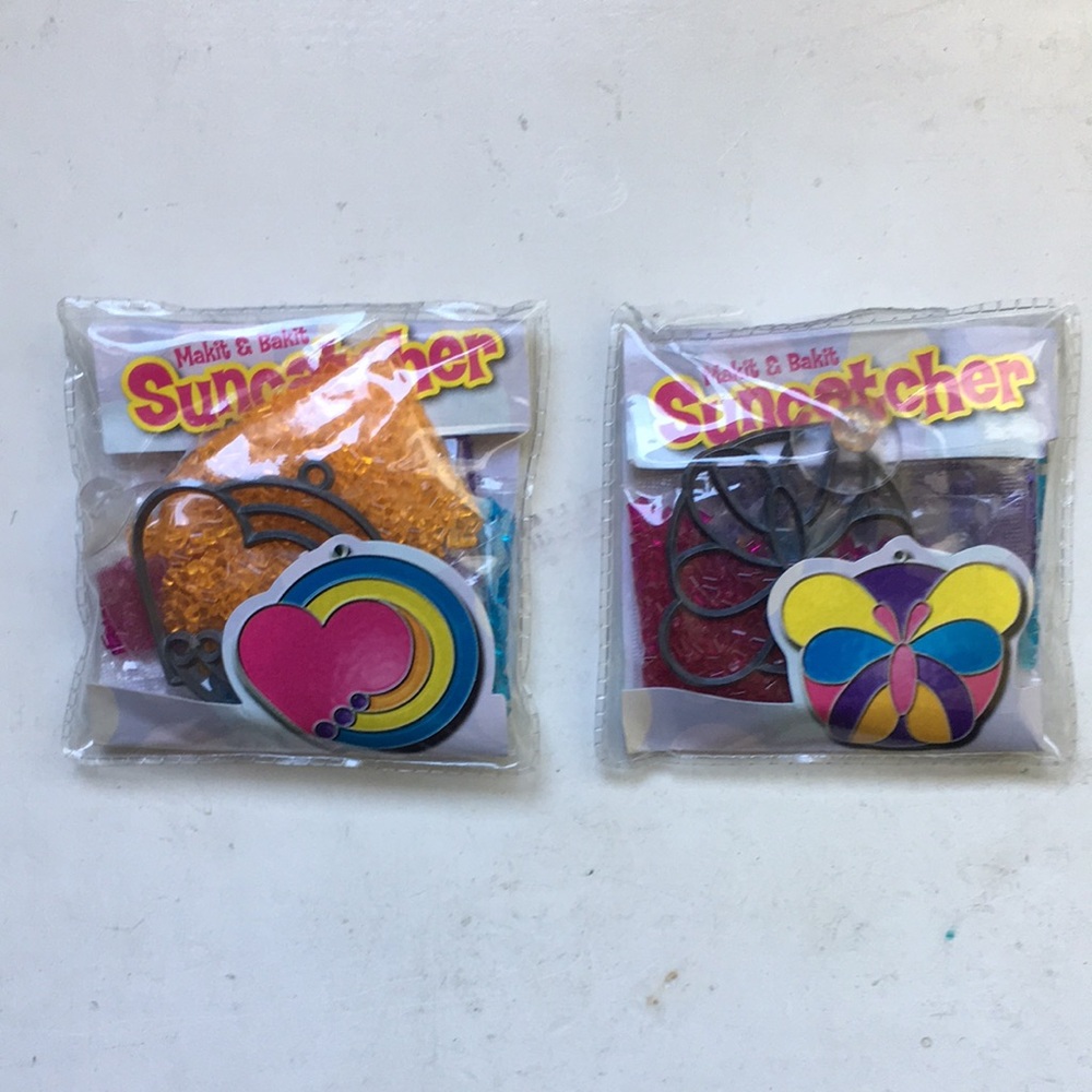 Makit & Bakit Suncatcher Craft Project Kits Heart Butterfly Design Set of 2